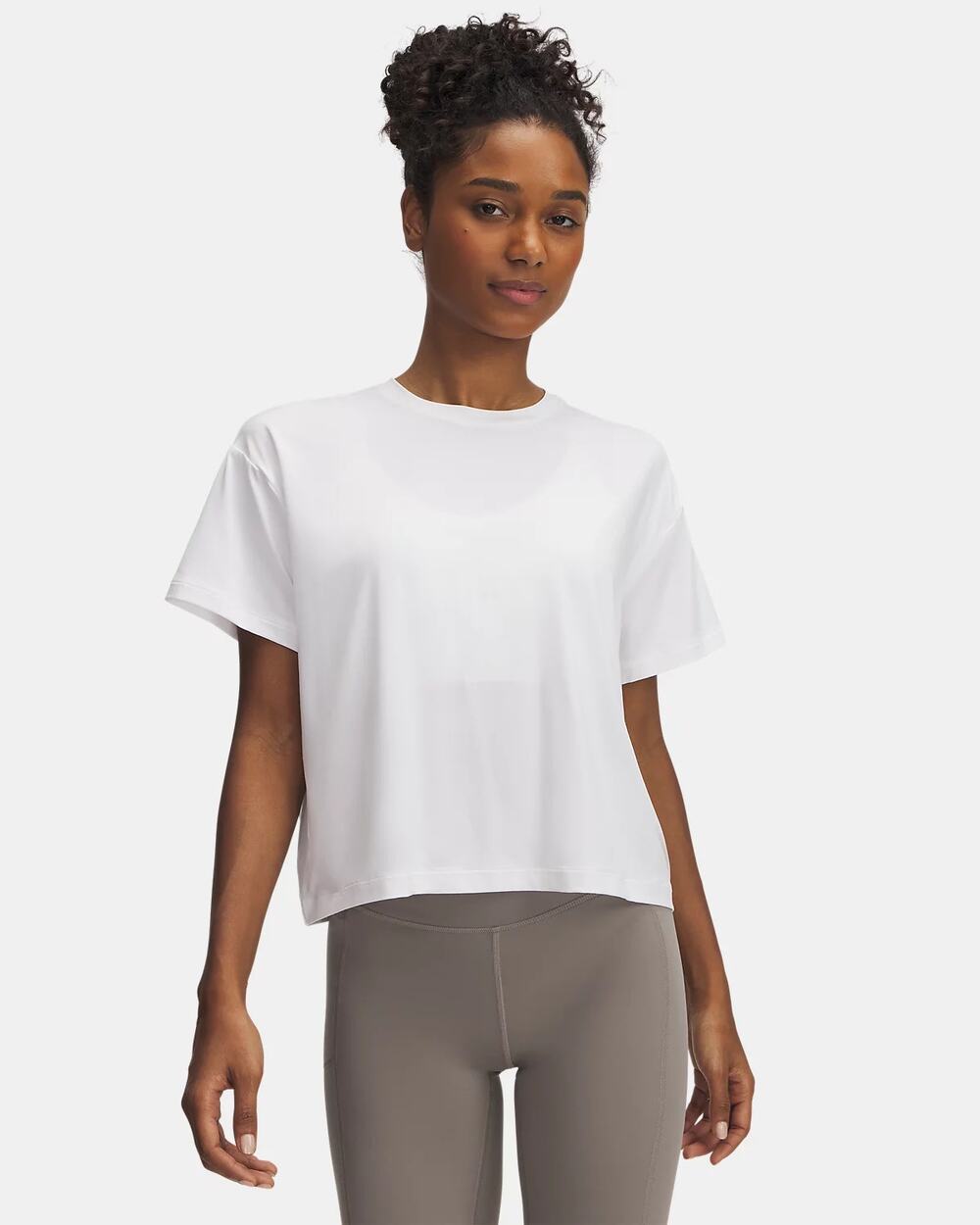 NWT Under Armour UA Movement Women's Short Sleeve in White size Large